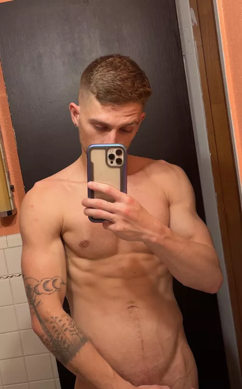 New haircut 😜😈