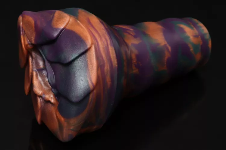 not the first toy i wanted for myself but happy i snagged one from this small drop!