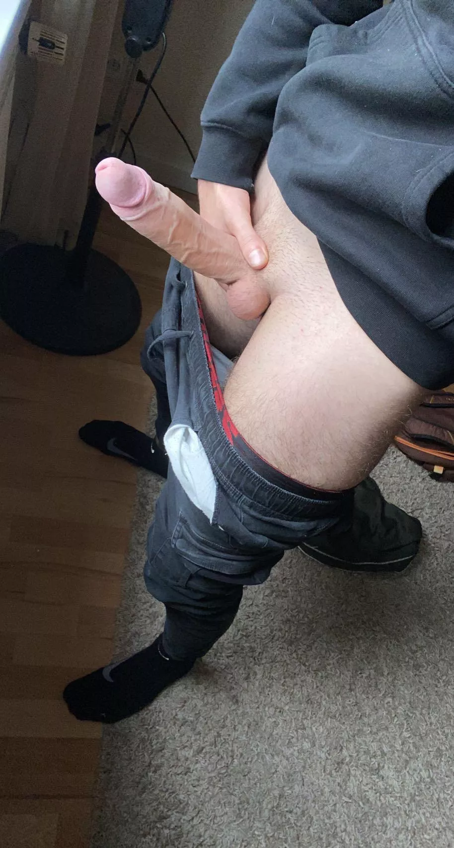30 m uk - DMs open 30 m uk - DMs open