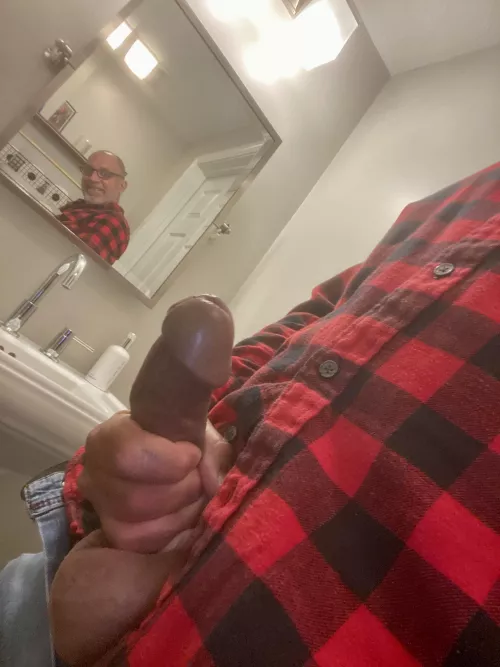 [52] Quick pic while at the in-laws 😈