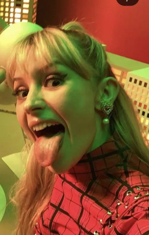Angèle 🥵