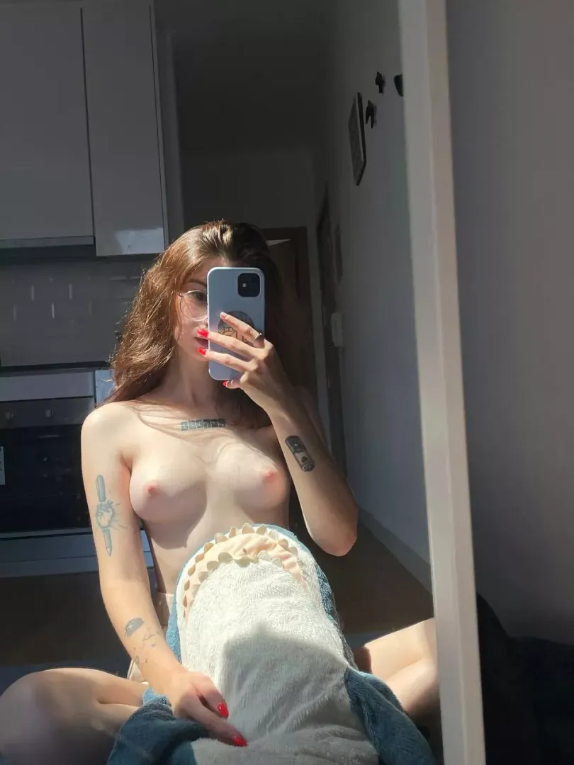 does anyone think my body type is cute?