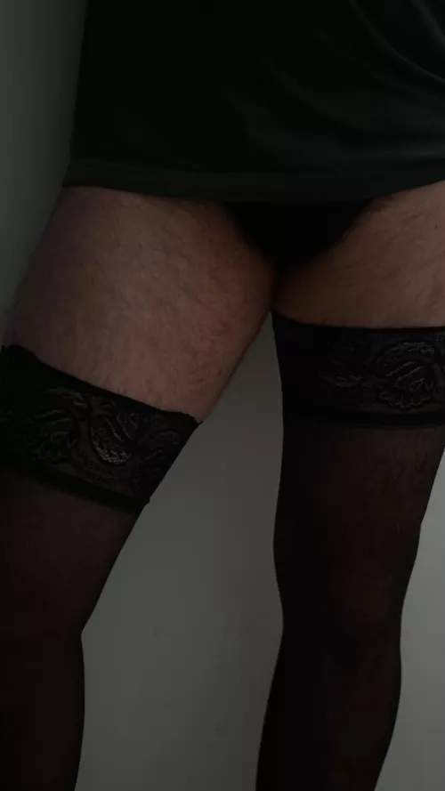 First time wearing my GF clothes, is hairy ok? 😕