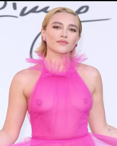 Florence Pugh has me hard asf rn…