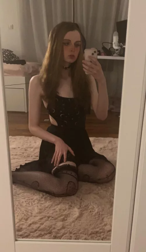 Happy Spooktober guys 💀👻🕸🎃