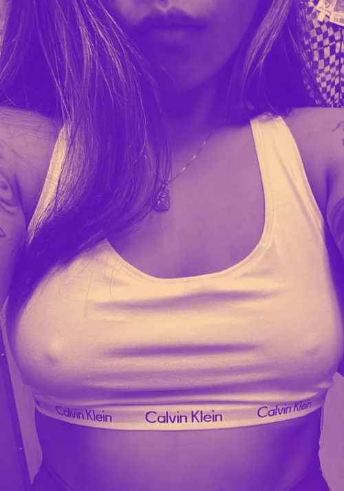 Lips or nips? What’s more attractive?