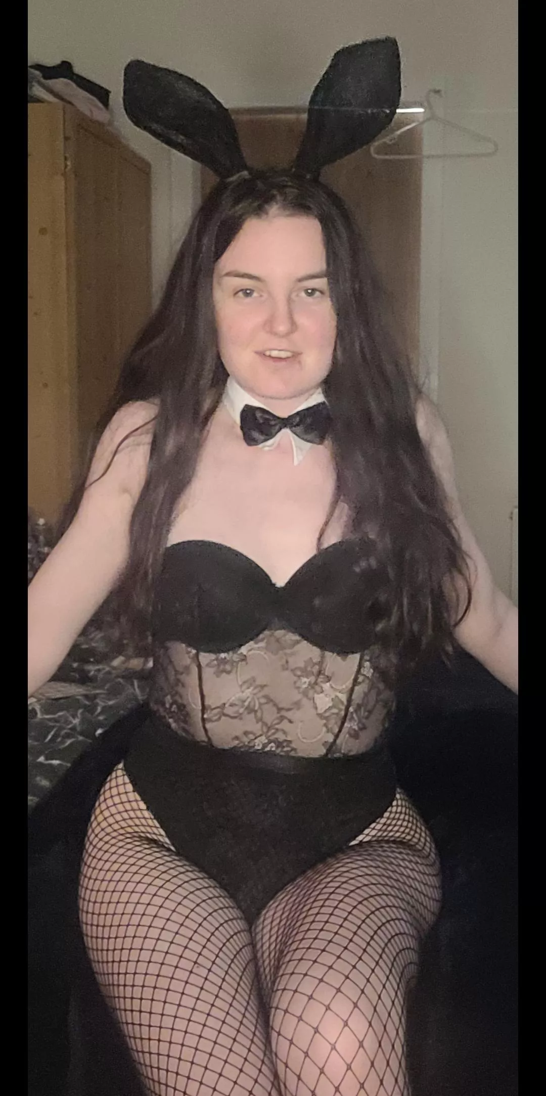 would you fuck a naughty bunny 😈😜