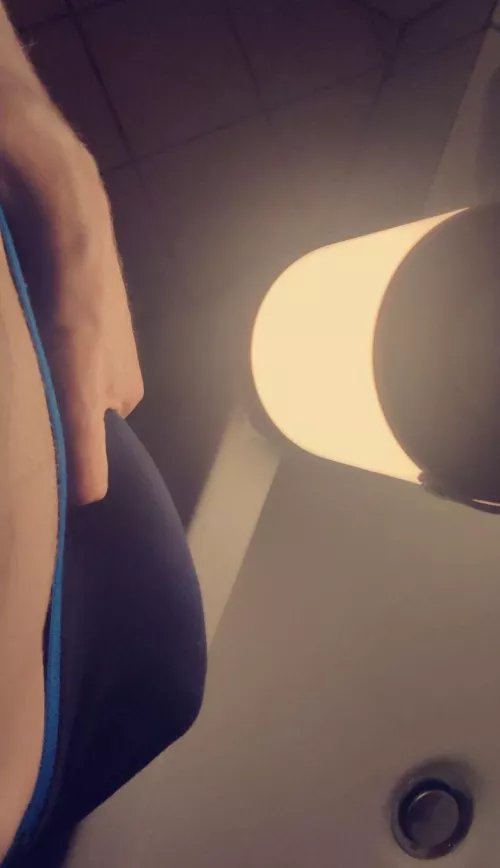 [19yo] unwrap me Like your brithday present 🥵😏🍆