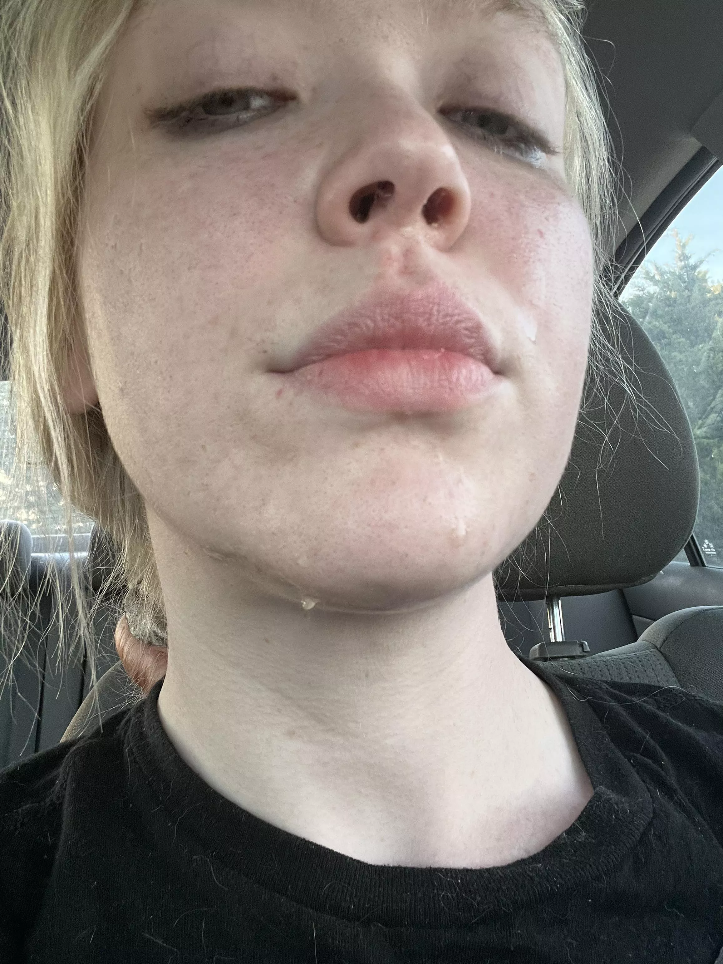 cum dripping down my face 😈🤭