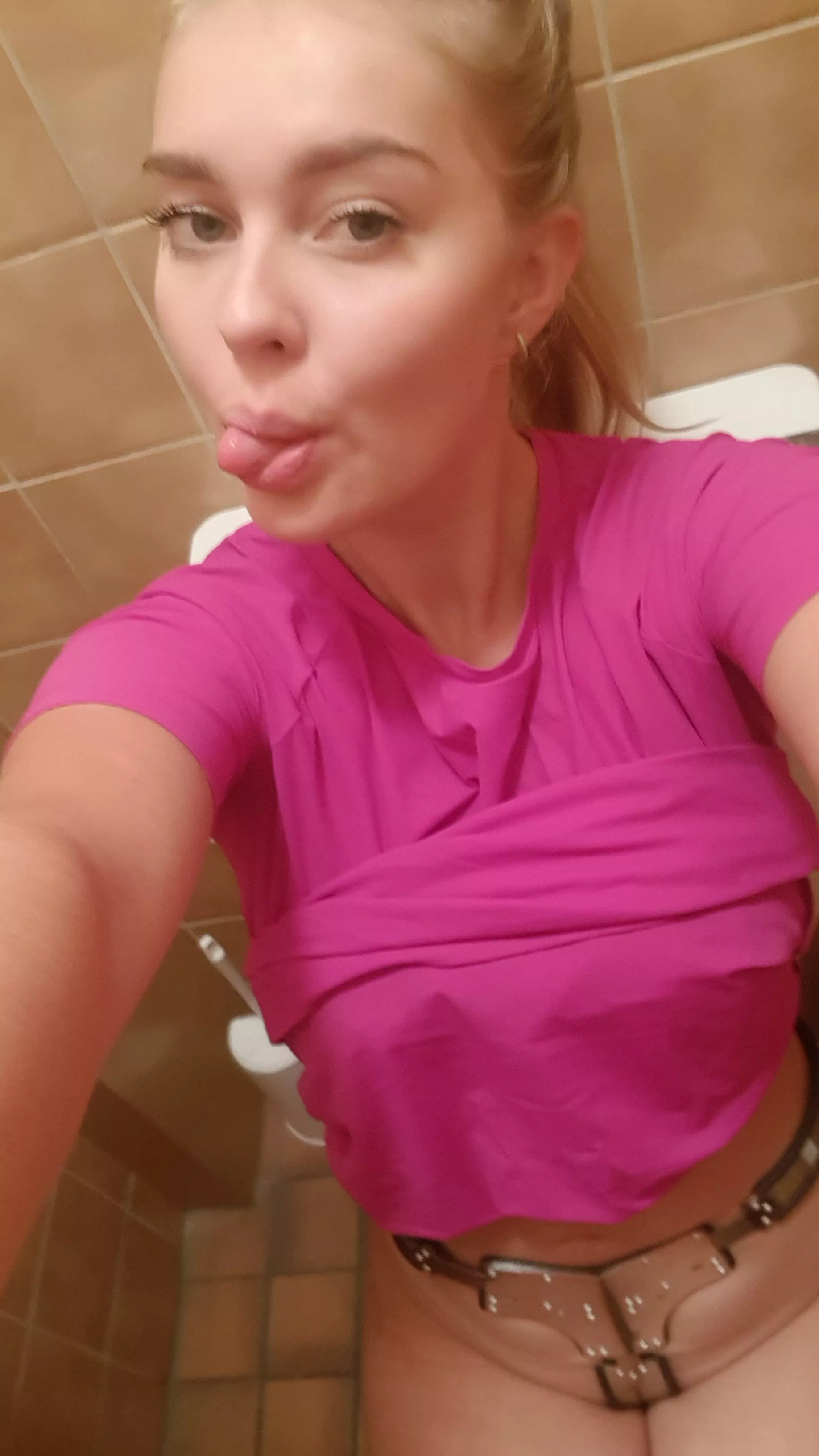 Denise is going strong during her #locktober deal for Chastitybabes.com