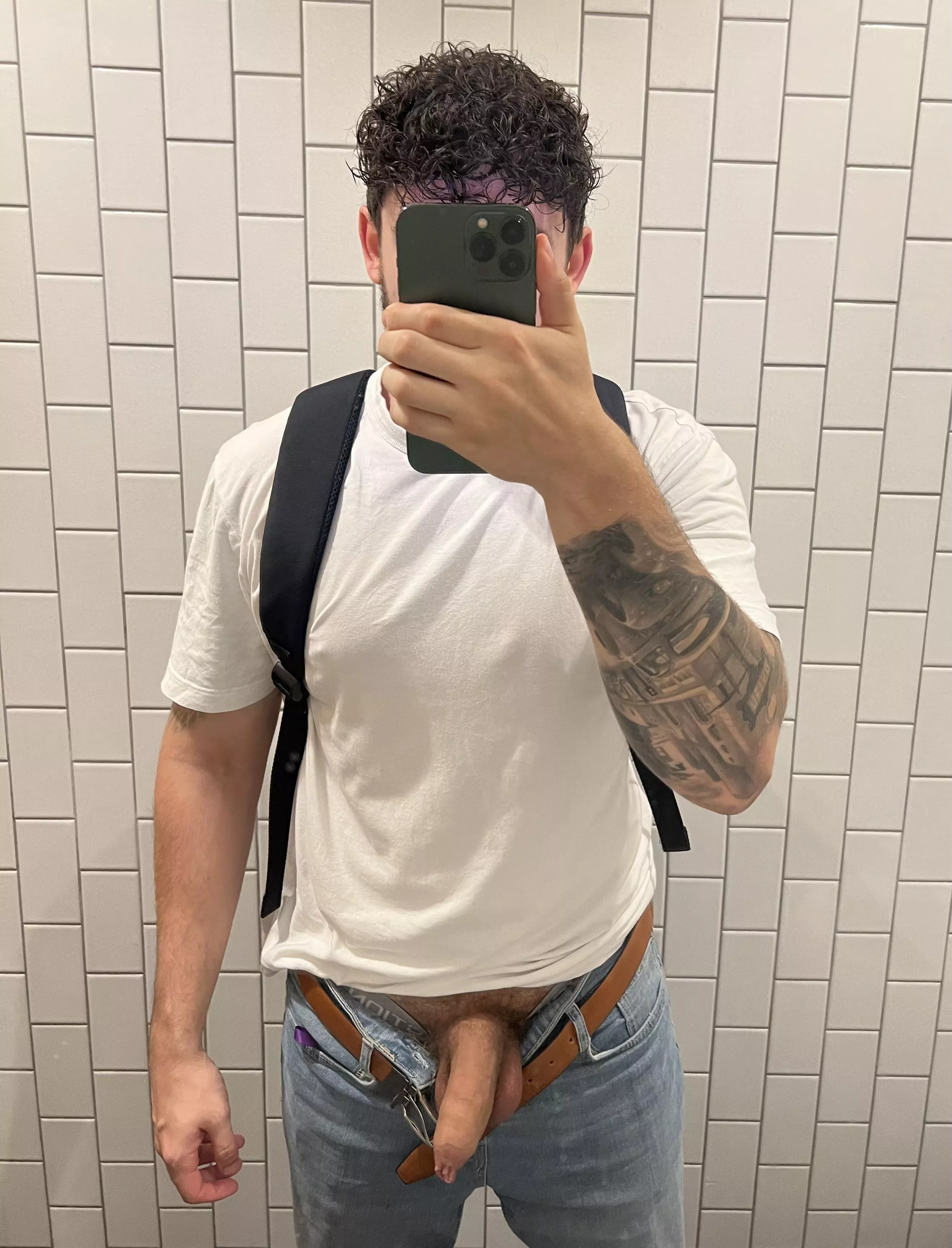 Let’s meet in the cubicle for a 1:1