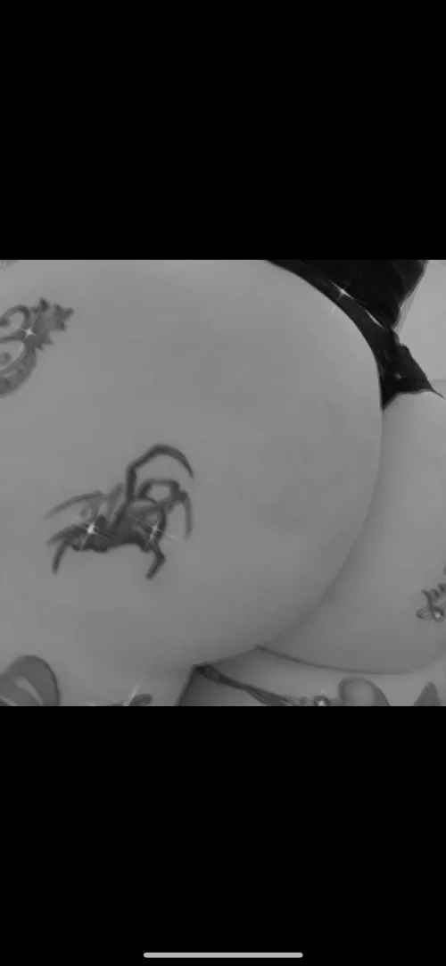 Mmmm…. I love Anal🍑 wanna see?!