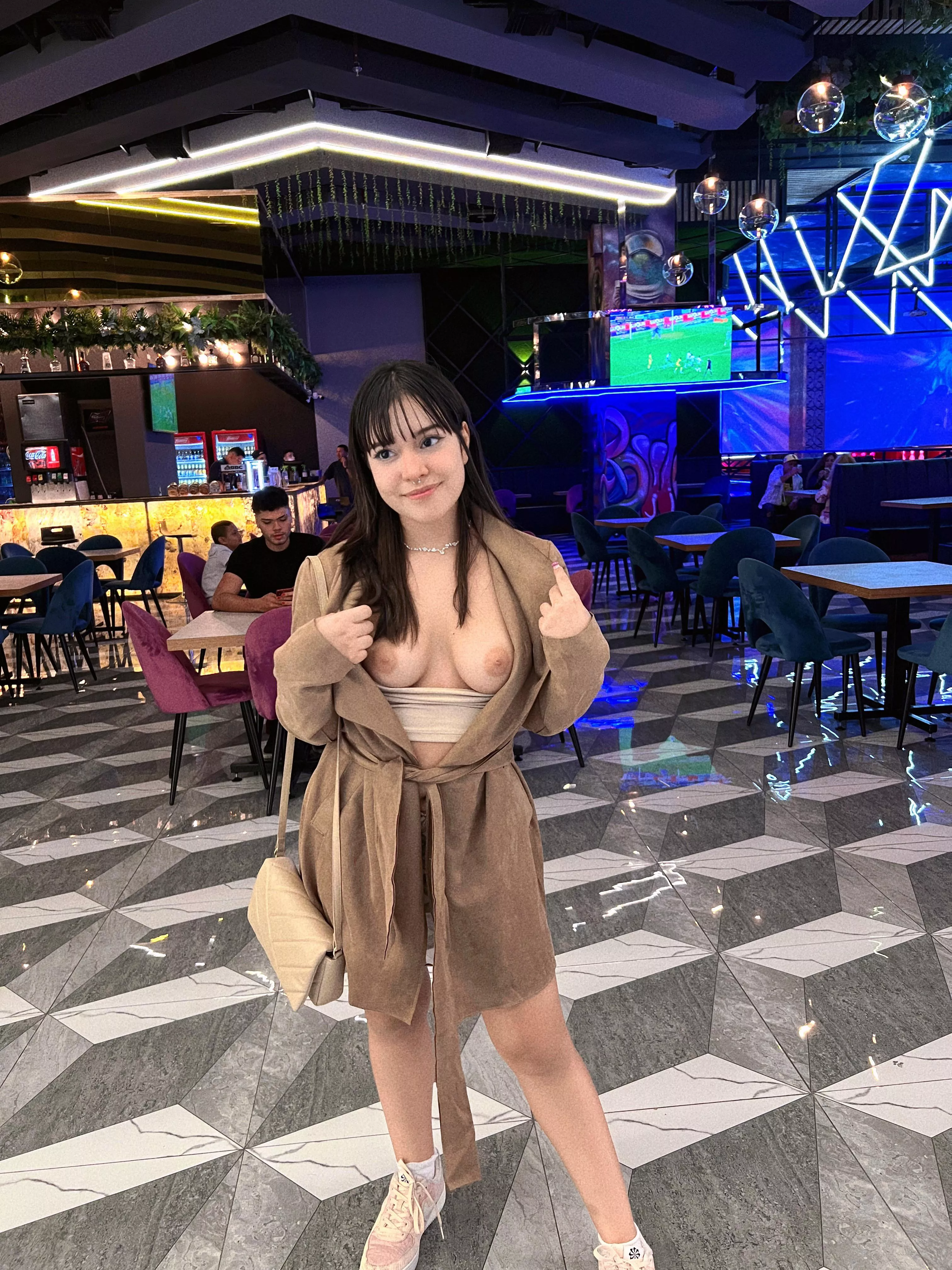 Naughty in the bowling 🎳