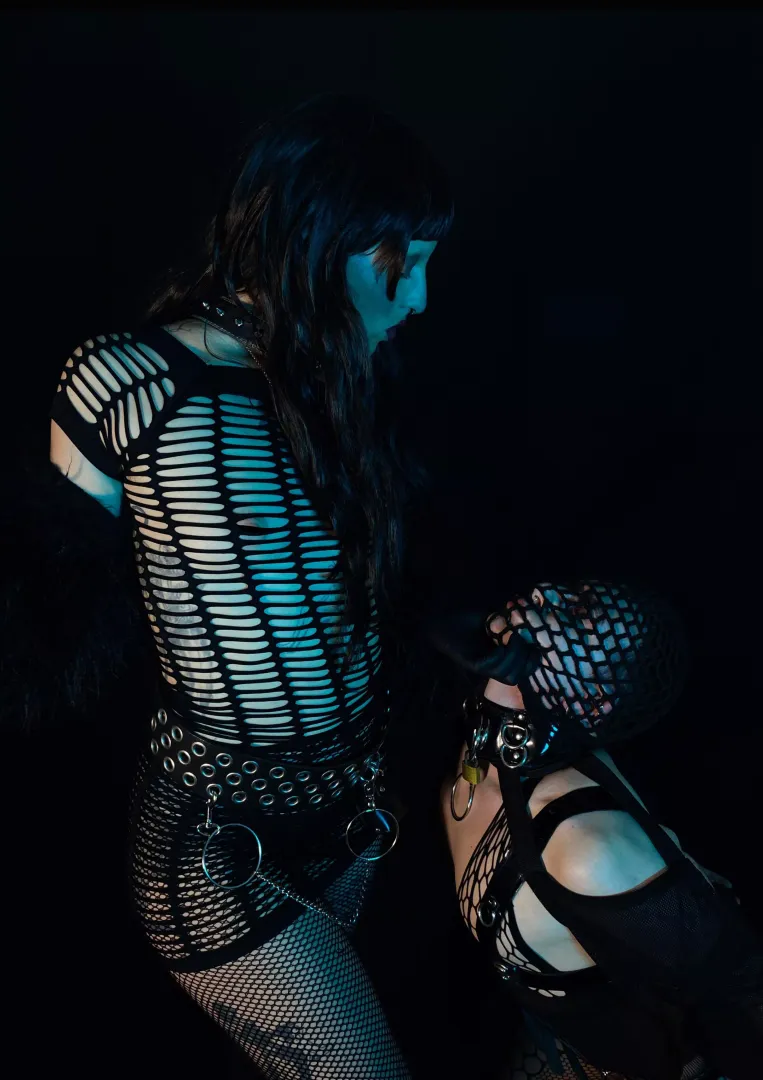 We're going to play a game, I'm going to tie you to the bed face down with your ass pointing straight up. I'm going to put on my latex glove and a lot of lubricant on my hand. Guess how she goes on slut [OC] [domme]
