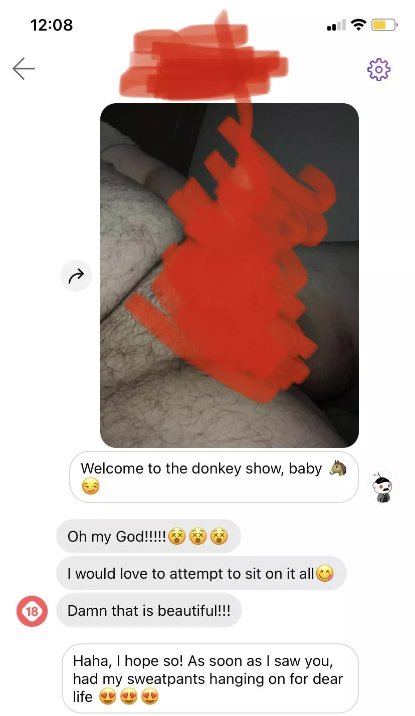 Black girls are dumb and cute 😘