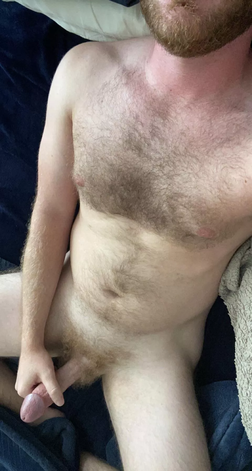 Happy Monday boys. Done with work, now wanna blow me while I eat your pussy? (31)