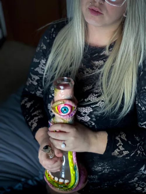 How do you unwind after a long day? 😏 (OC)