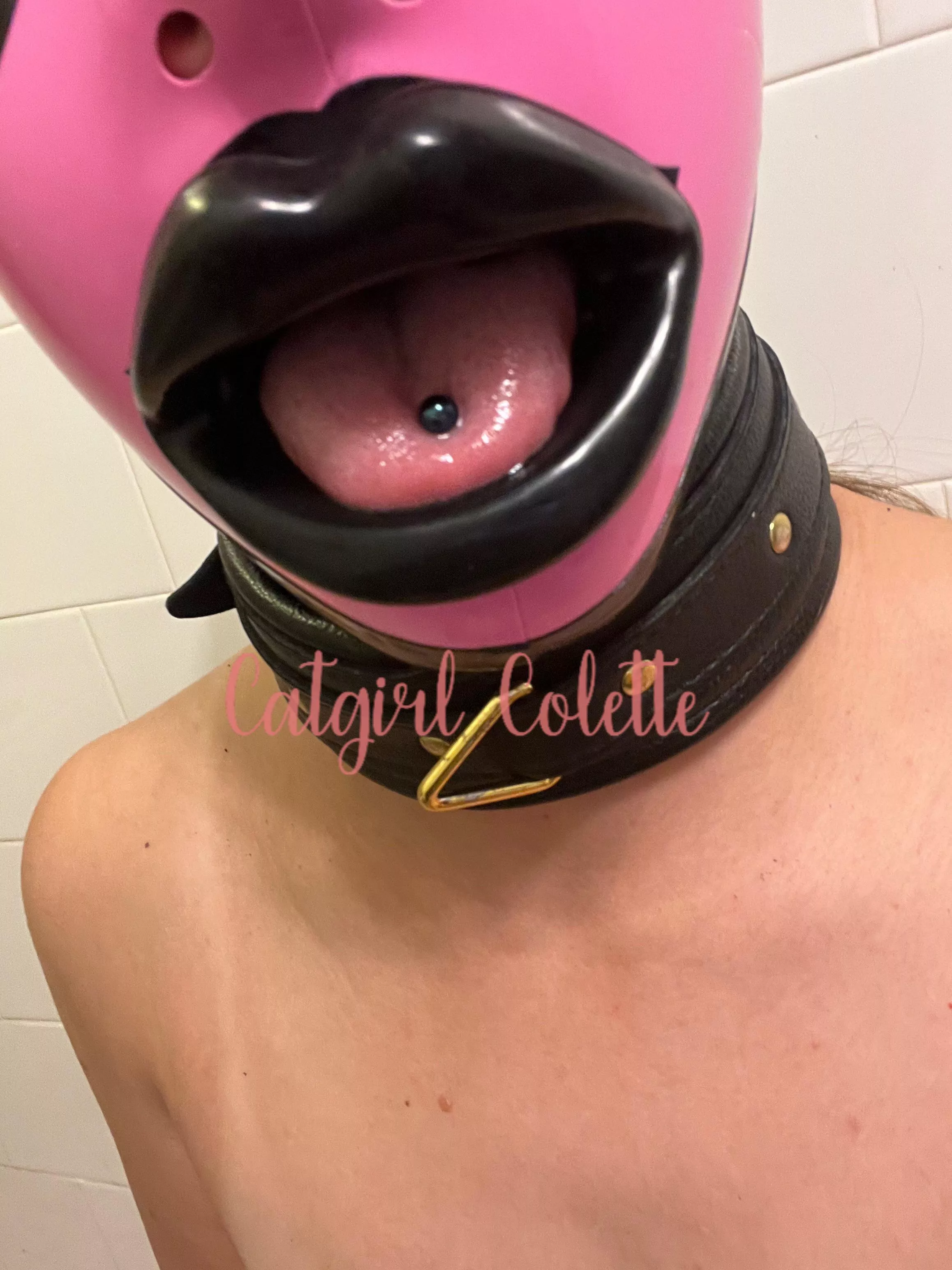 It’s a problem if I can’t close my mouth?🤫