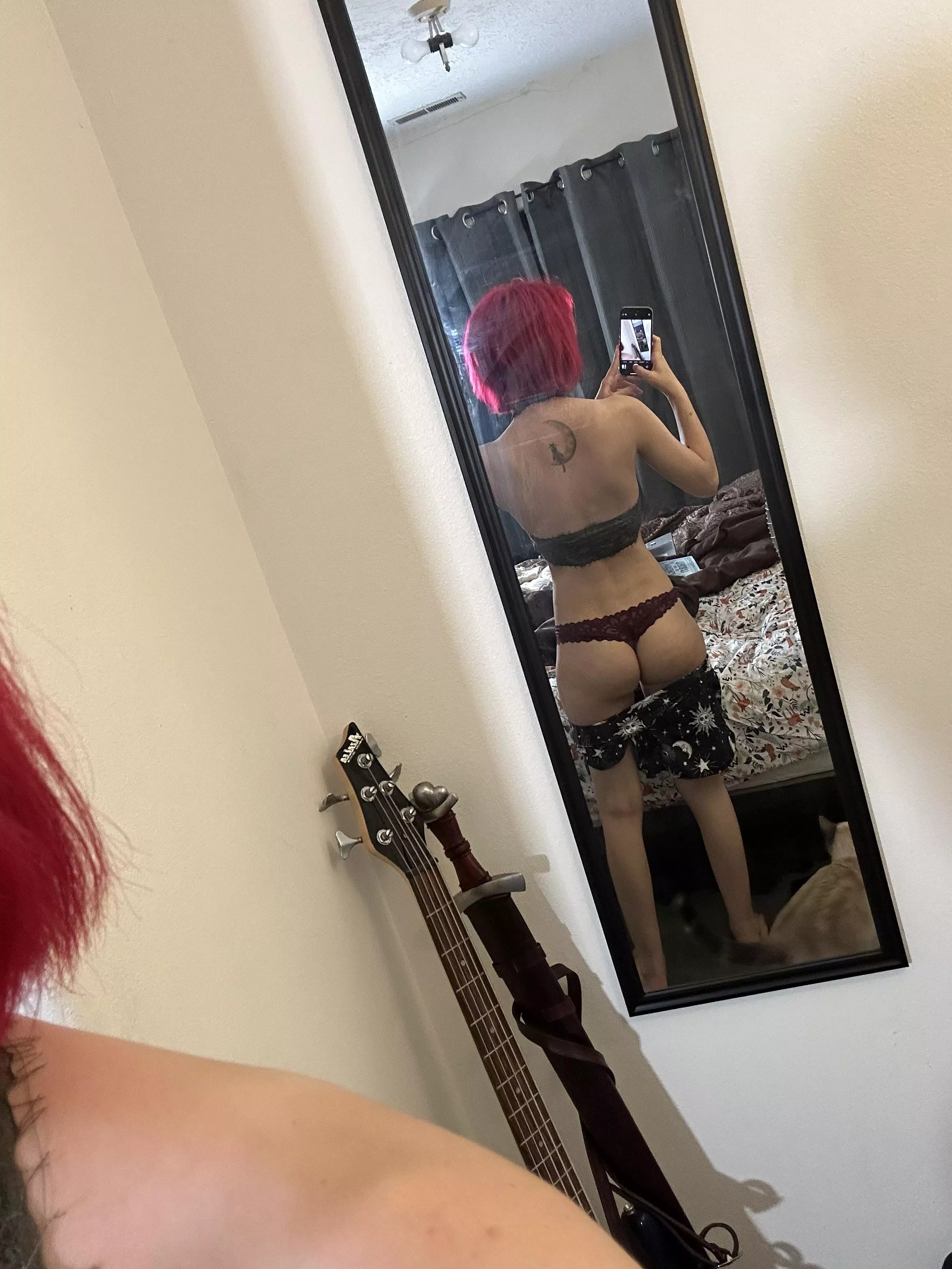 lace makes me feel extra naughty