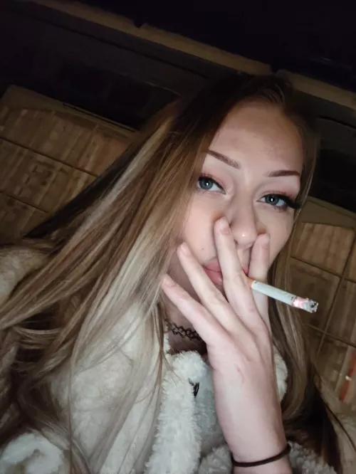 Late night smoke 💕