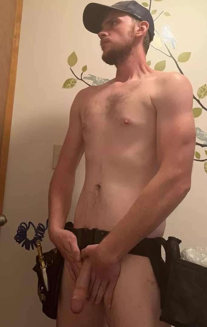 [M] Took this while at work! Felt good! Let me know 🫣