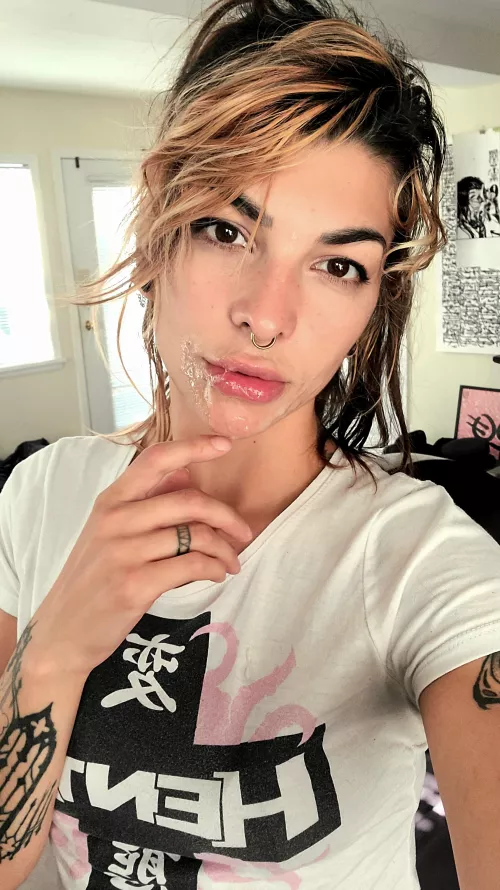 make me sticky like one of your French girls