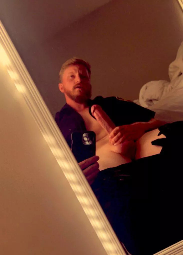 My little beta worshipers are boring me, I need some fresh meat