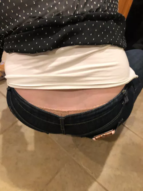 My rose gold iPhone matches my VS panties [32f]