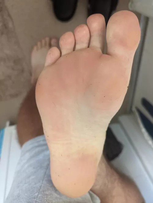 so soft come blow your load on them I wanna lick it up 😈