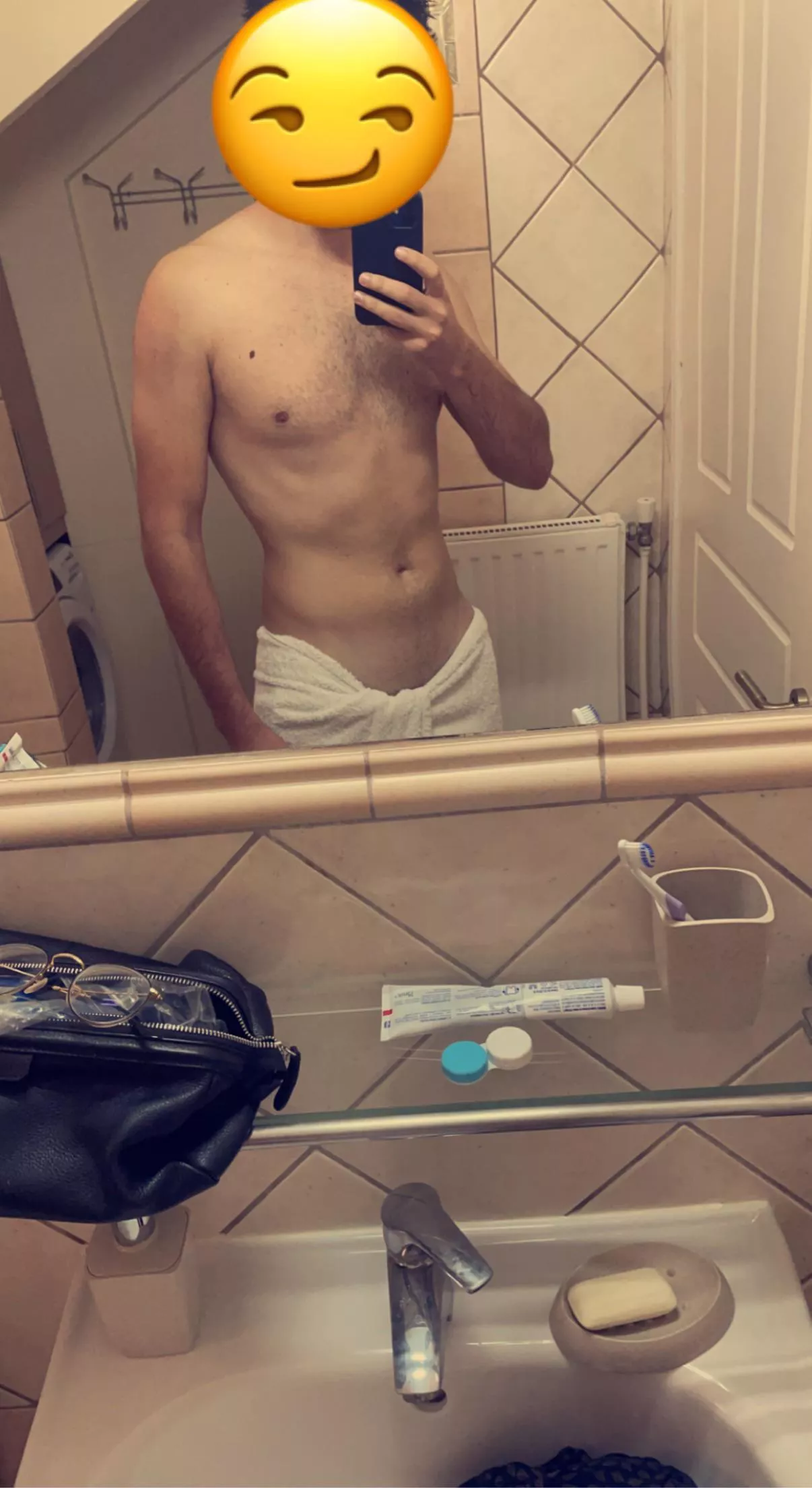 25 (M) I've always found myself too skinny 😢 25 (M) I've always found myself too skinny 😢