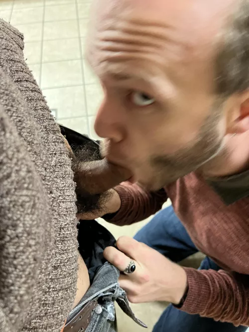 An evening at the docks