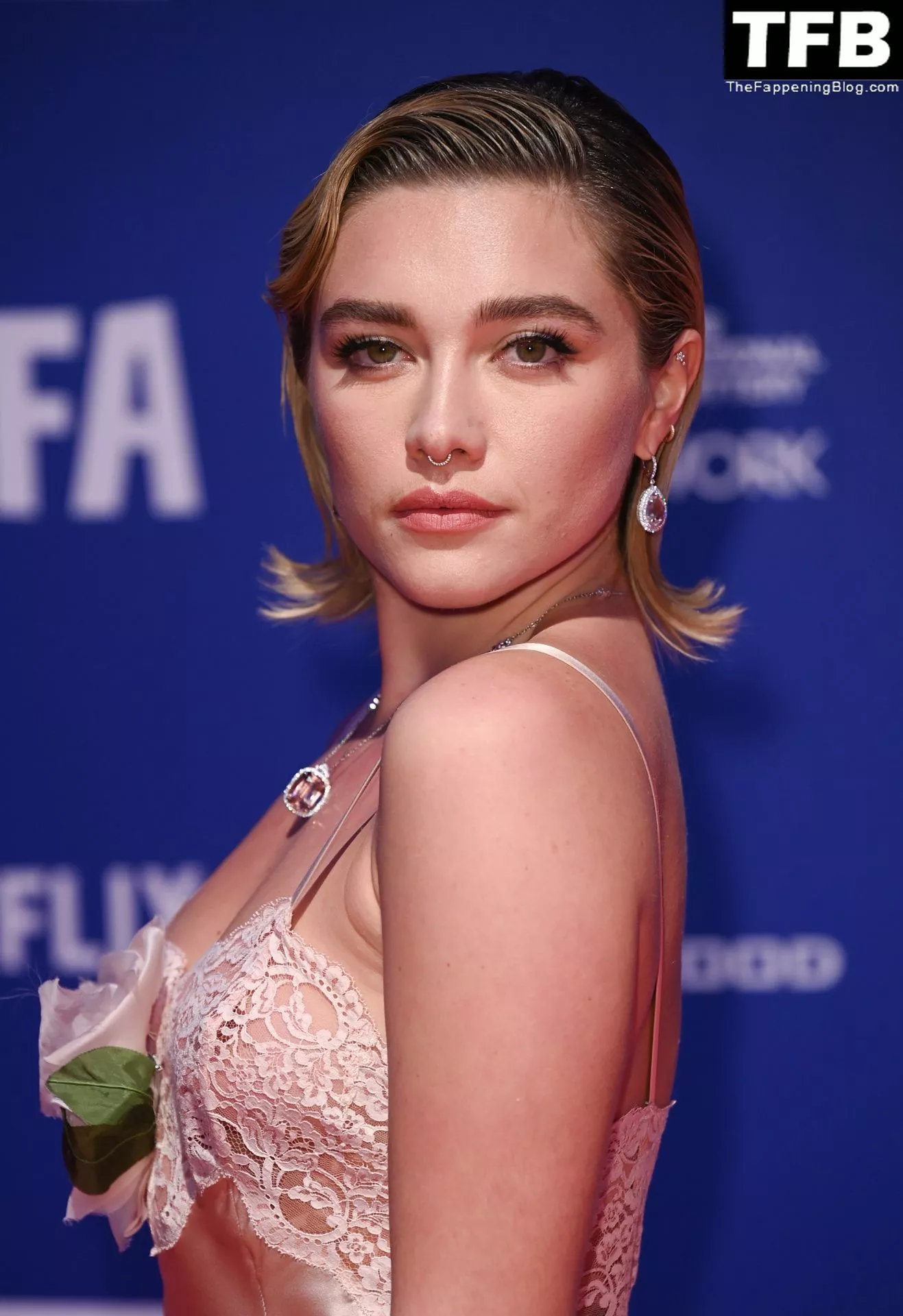 Braless Florence Pugh Looks Hot at the 25th British Independent Film Awards (175 Photos)