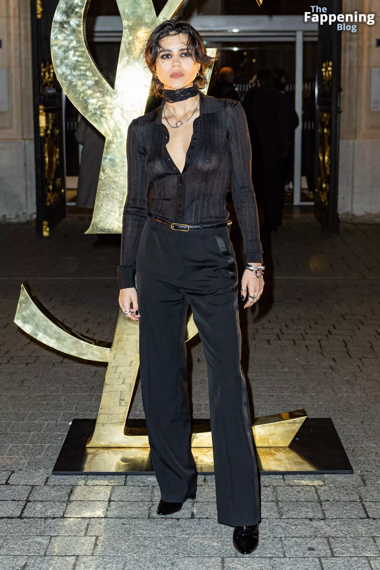 Sasha Calle Flashes Her Nude Tits At The Saint Laurent Fashion Show