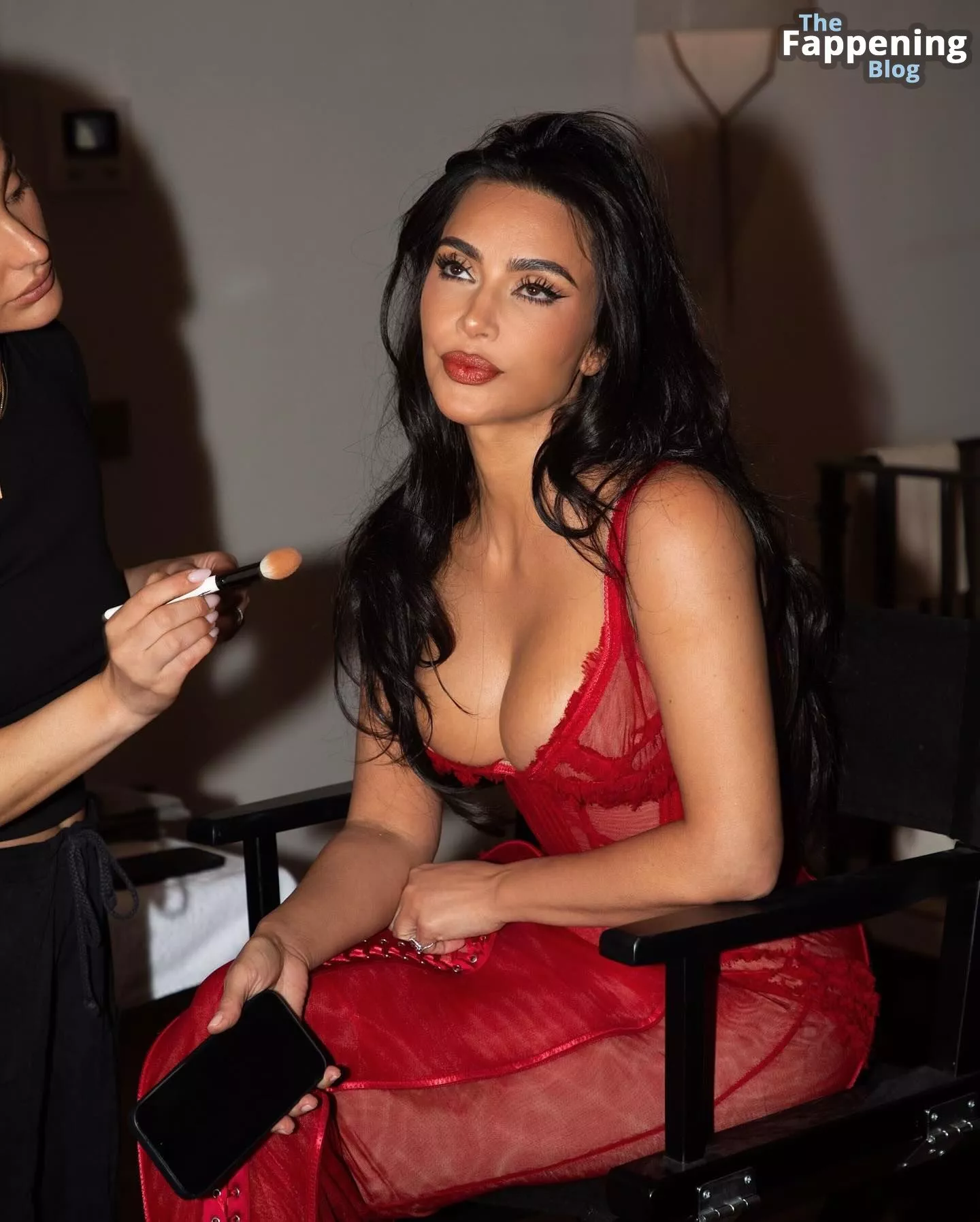 Kim Kardashian Sexy (8 New Photos)