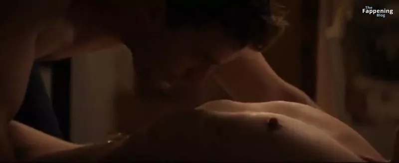 Dakota Johnson’s Nude Full Frontal Sex Scene from 50 Shades of Grey (1 Enhanced Pic + Video)