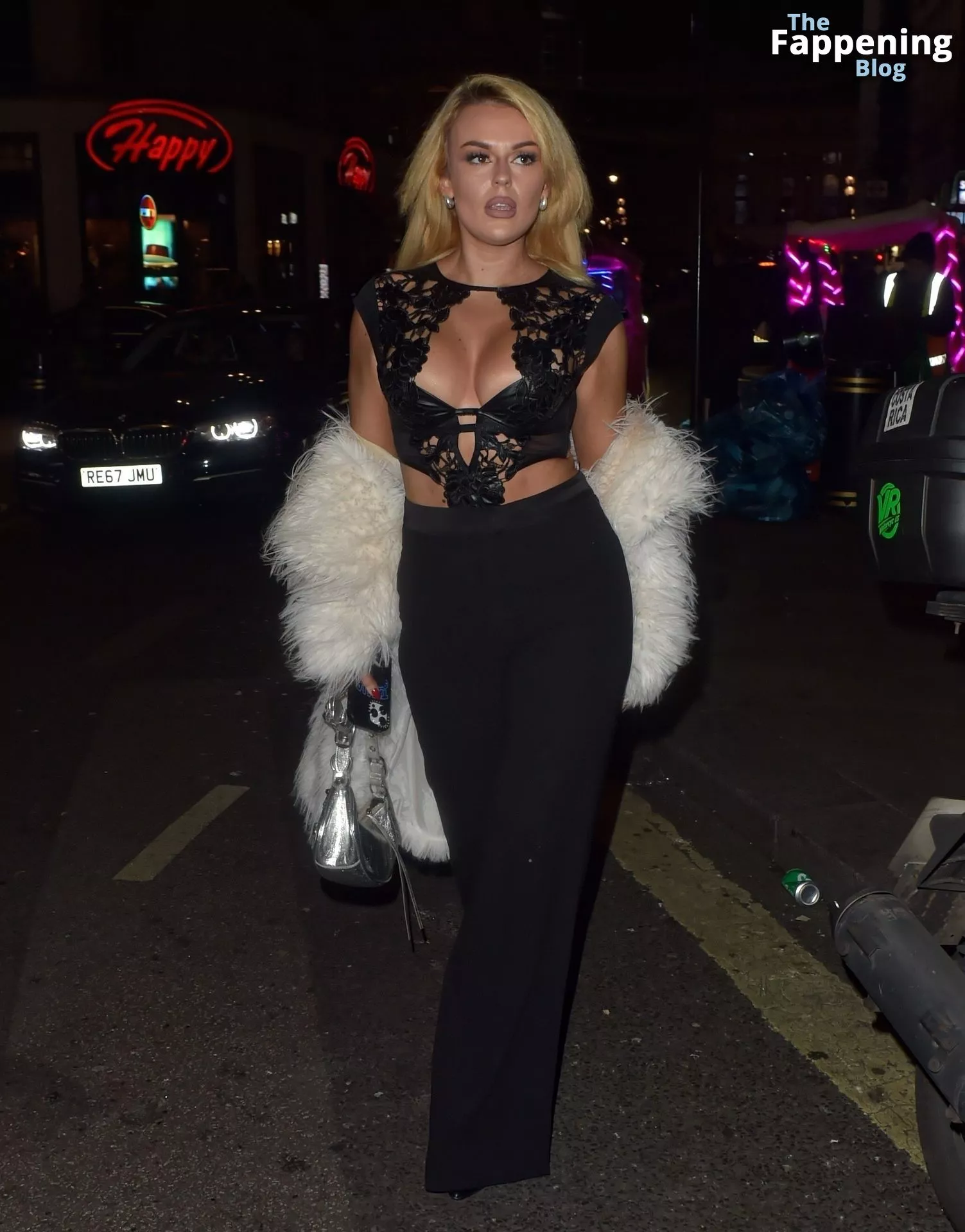 Tallia Storm is Seen at Lio Leicester Square (12 Photos)