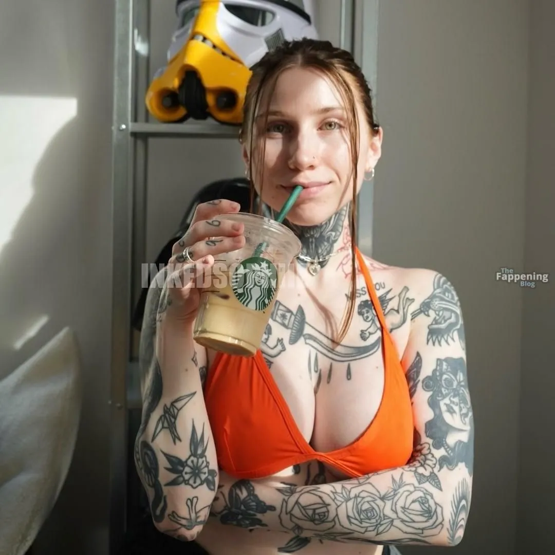 InkedSophiie Sexy (1 Photo)