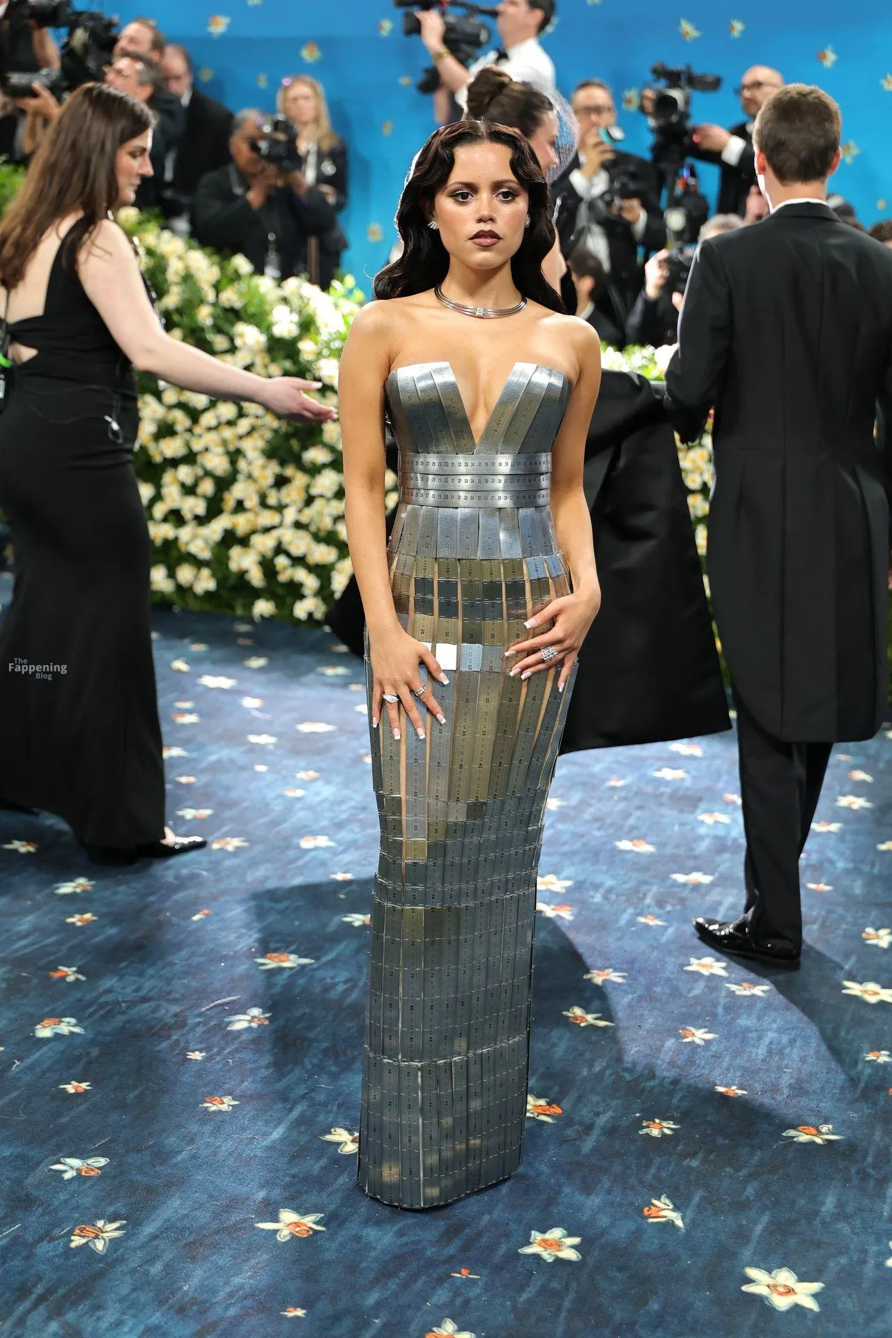 Jenna Ortega Stuns in a Metal Dress at the 2025 Met Gala (79 Photos)