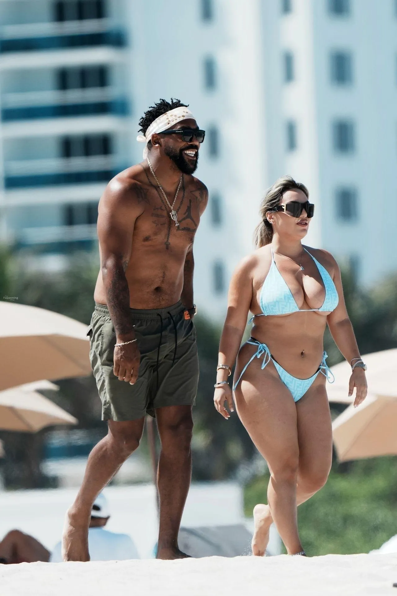 Ara Bozorgian is Seen with Marcus Jordan on a Miami Beach Date (21 Photos)