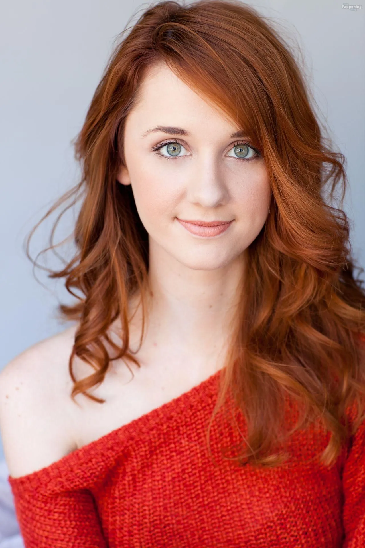 Laura Spencer Sexy (5 Photos)