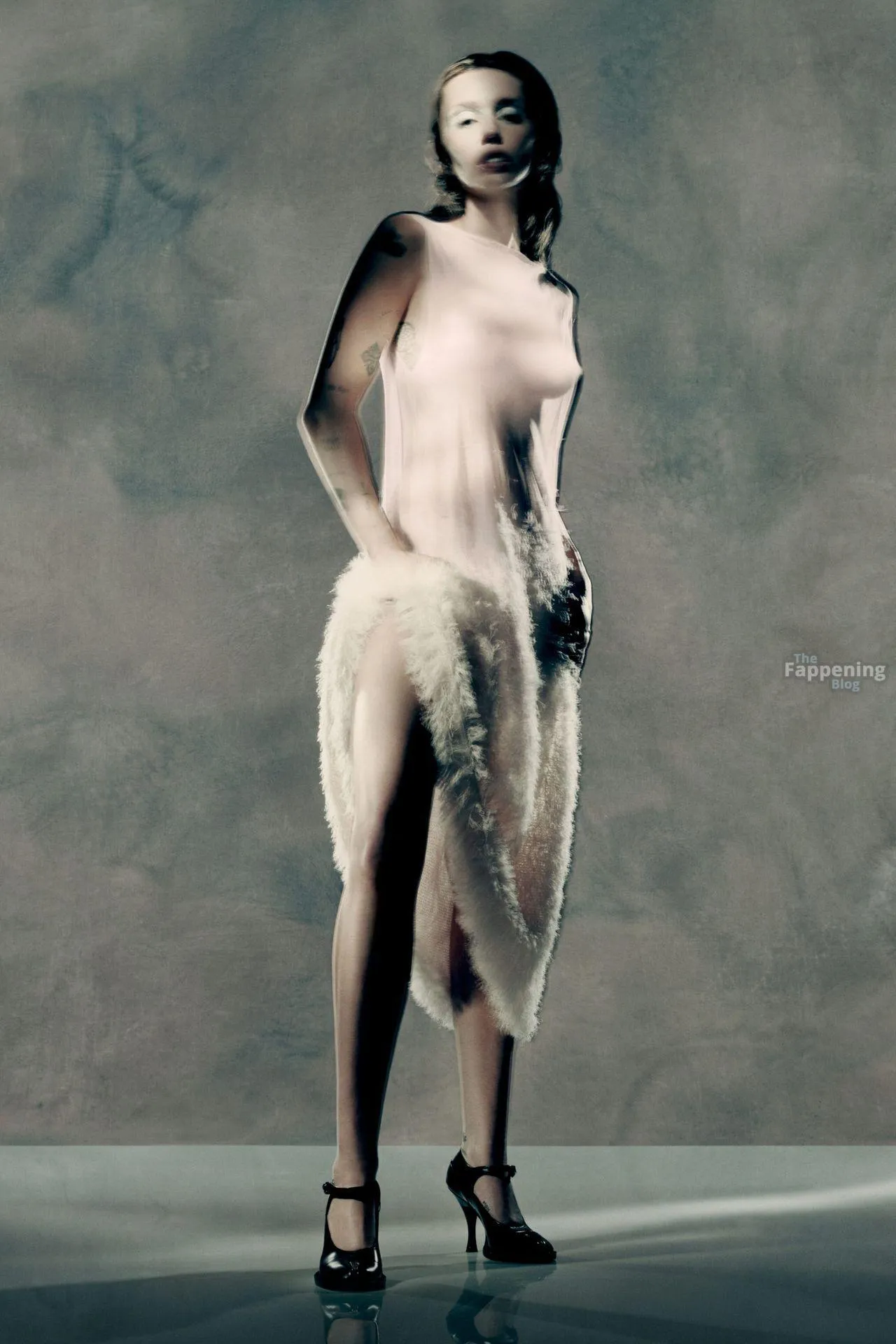 Miley Cyrus Poses Nude for Maison Margiela Autumn/Winter 2025 Collection (11 Photos)