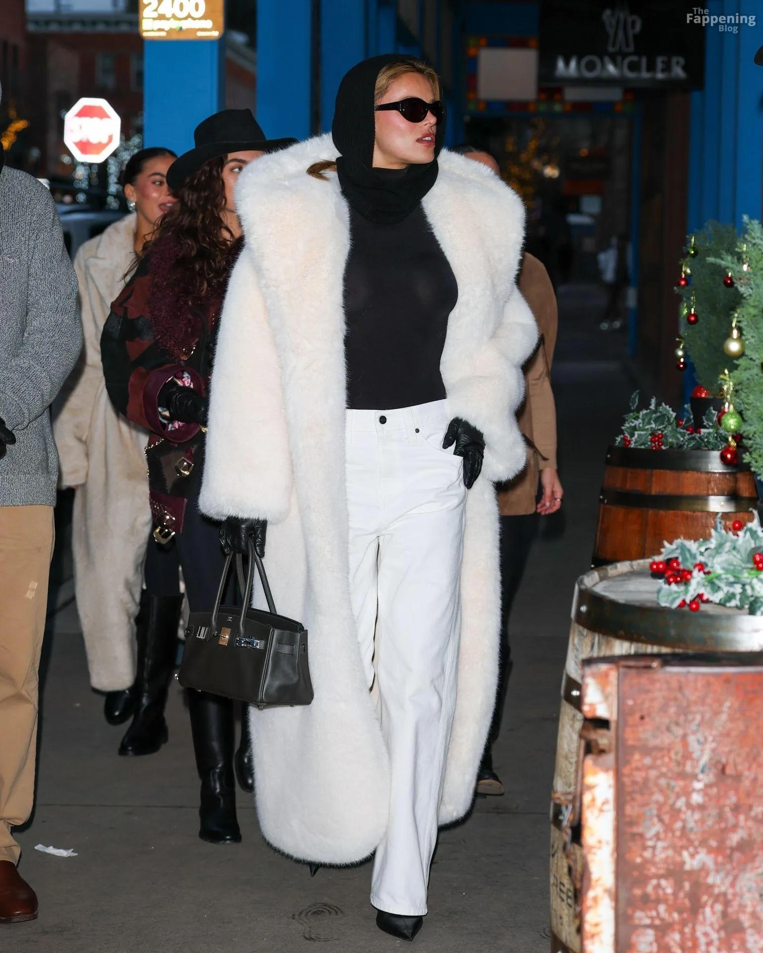 Brooks Nader Flashes Her Nude Tits in a See-Through Top (69 Photos)