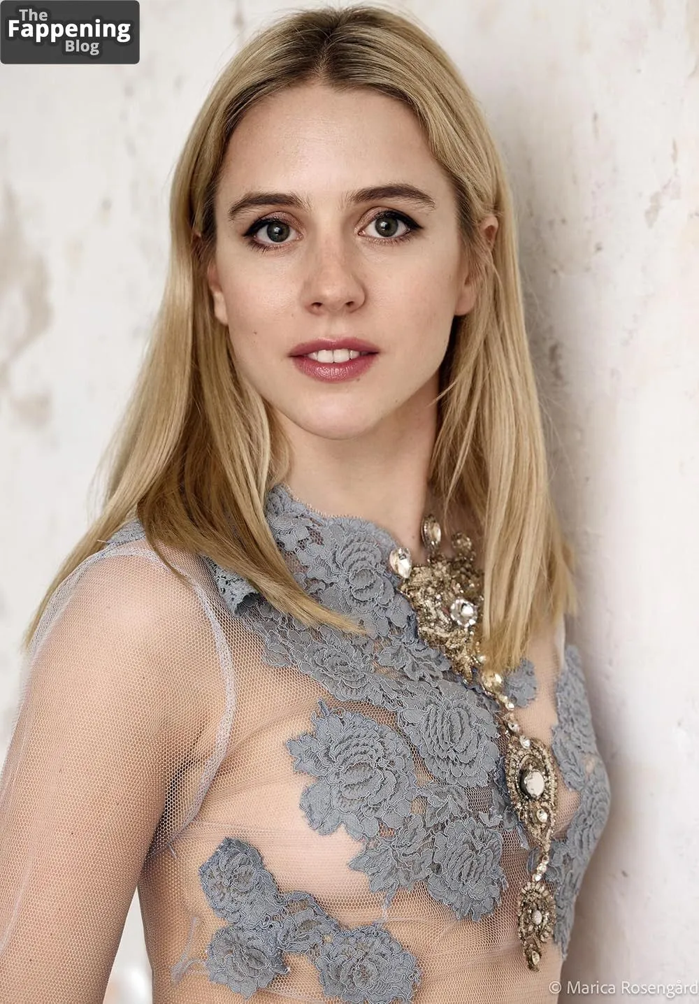 Carla Sehn Nude (9 Photos)