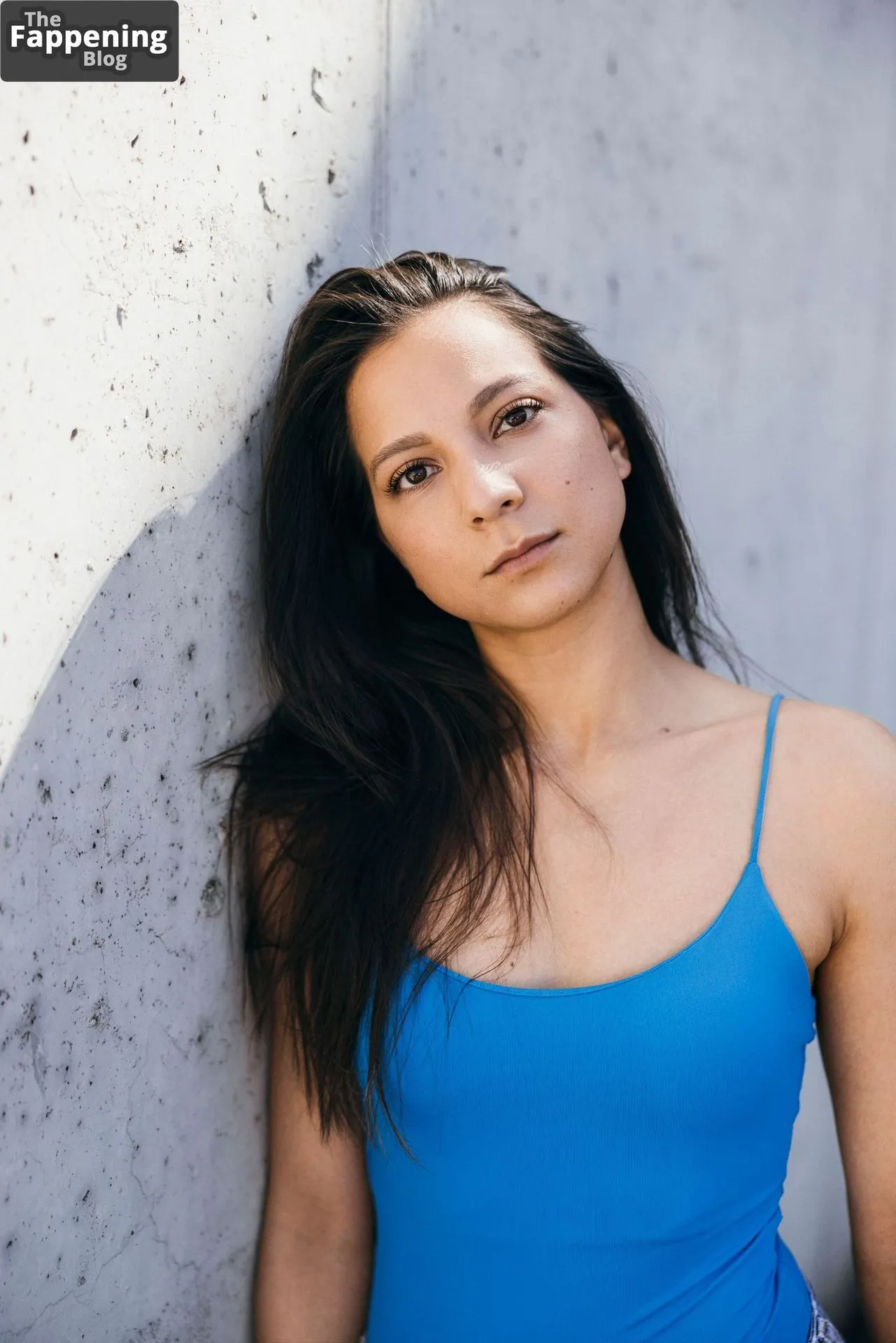 Shaolyn Fernandez Sexy (8 Photos)