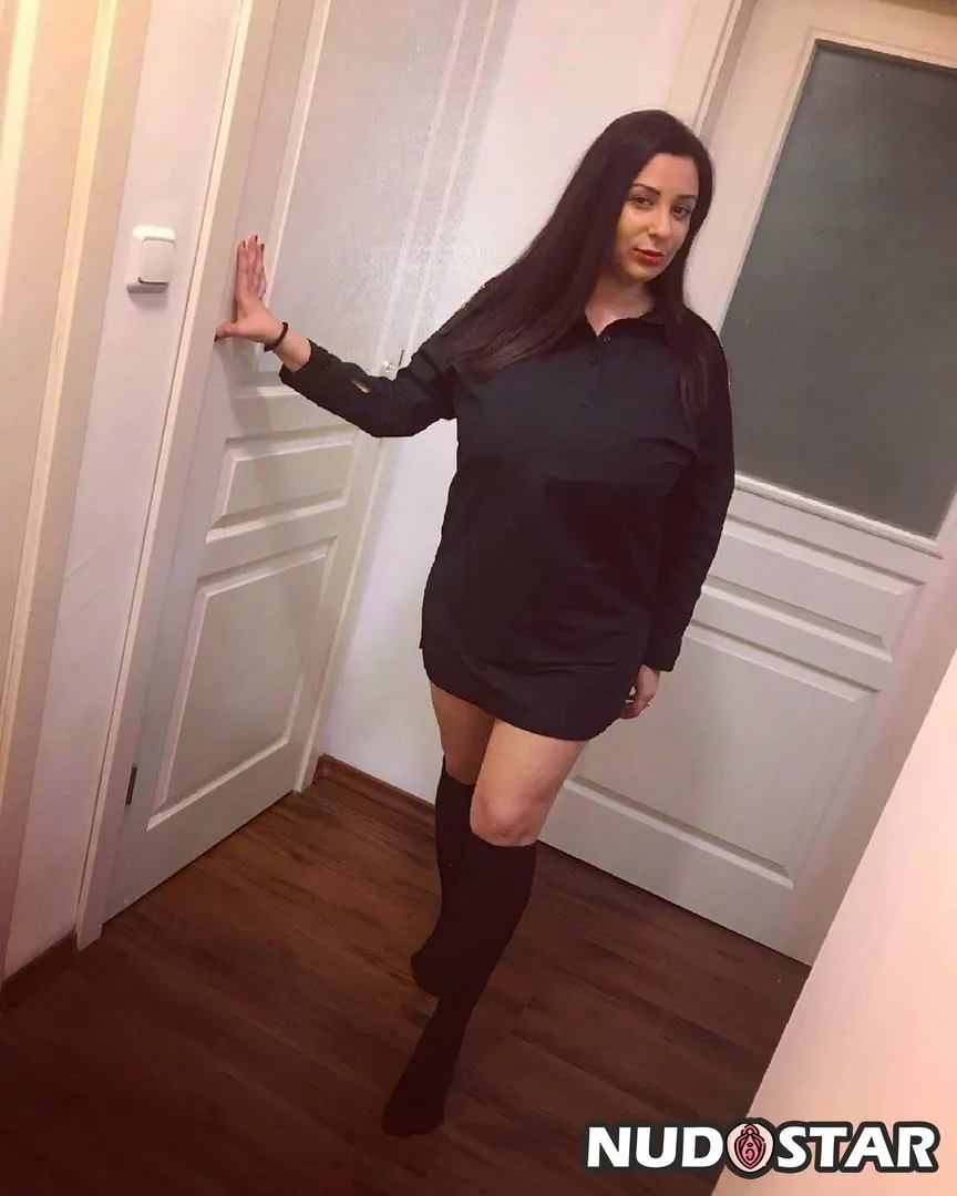 Vladislava A Leaks (13 Photos)