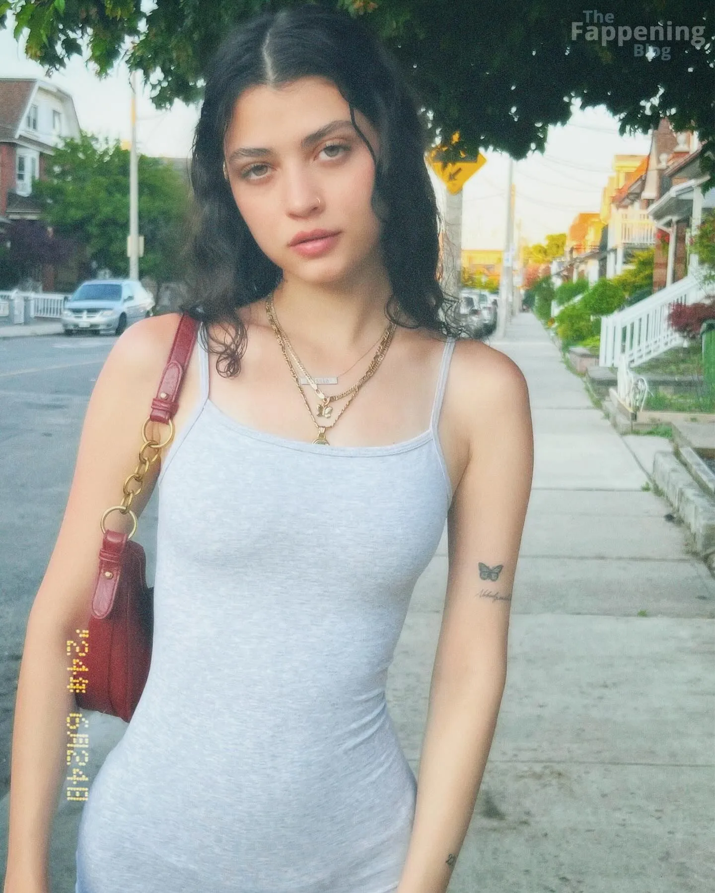 Elissia Mariah Sexy (2 Photos)