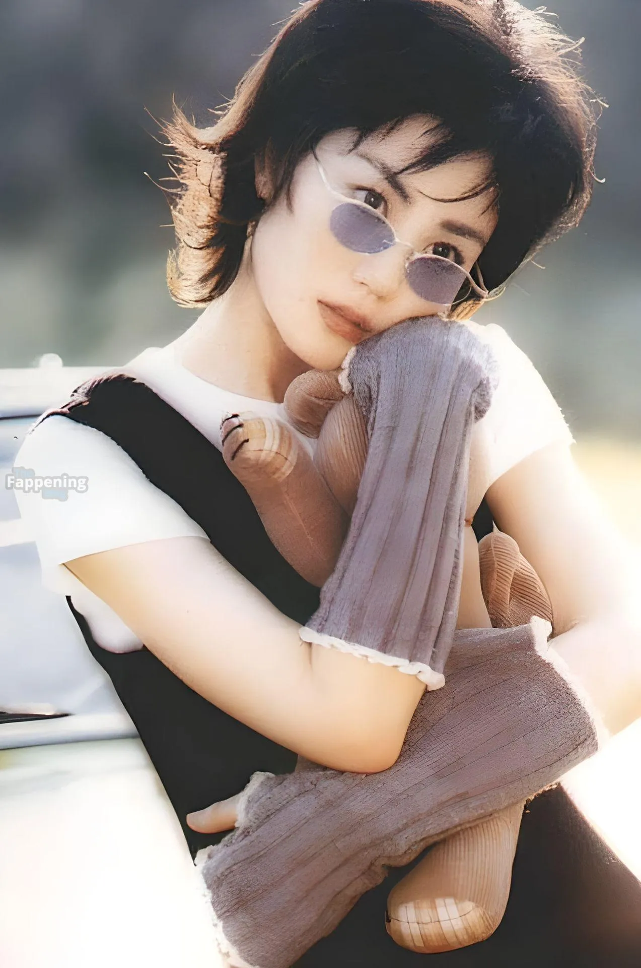 Faye Wong Sexy (4 Photos)