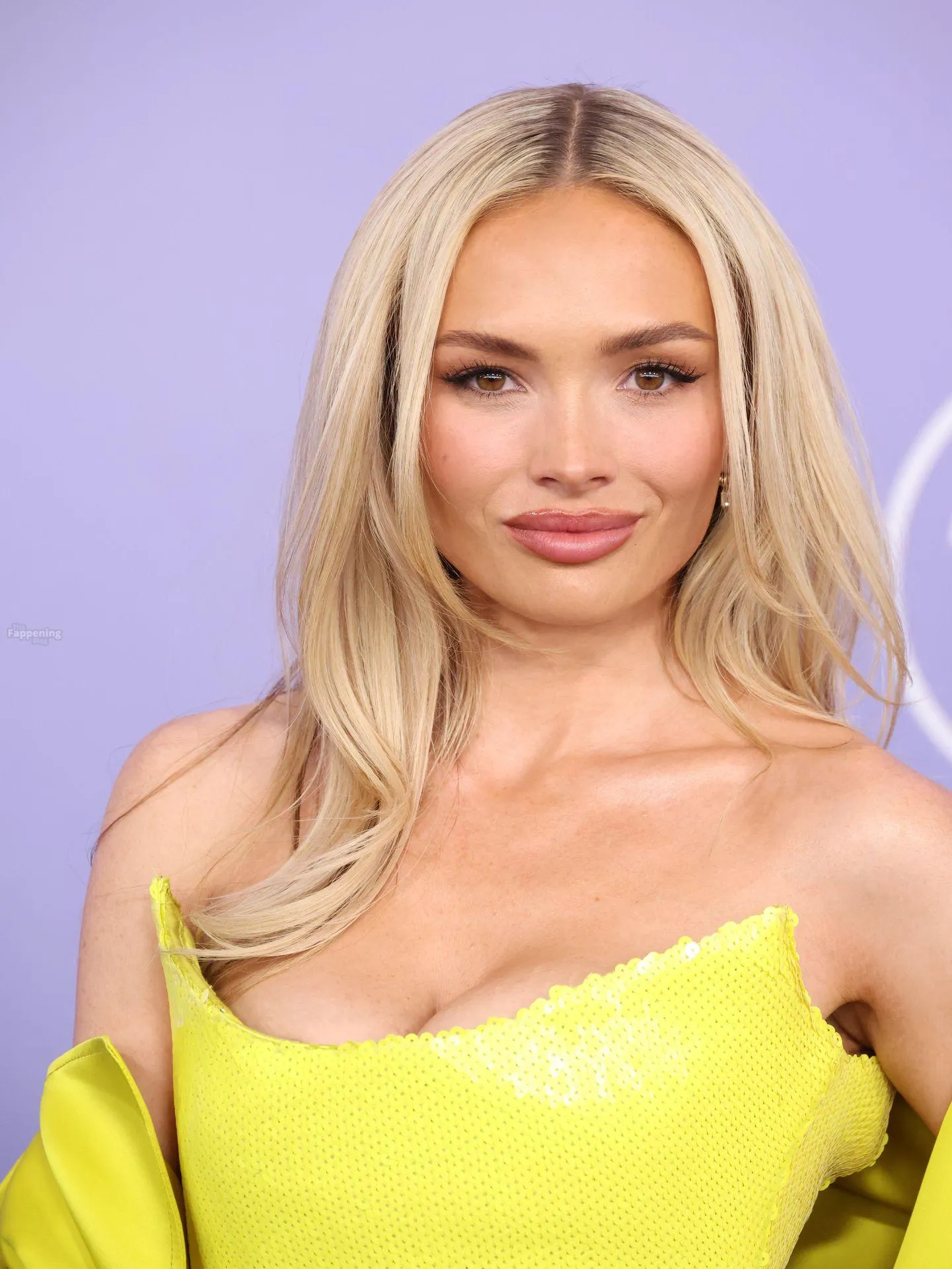 Natalie Alyn Lind Shows Off Her Sexy Tits in a Yellow Dress at the 52nd American Music Awards (35 Photos)