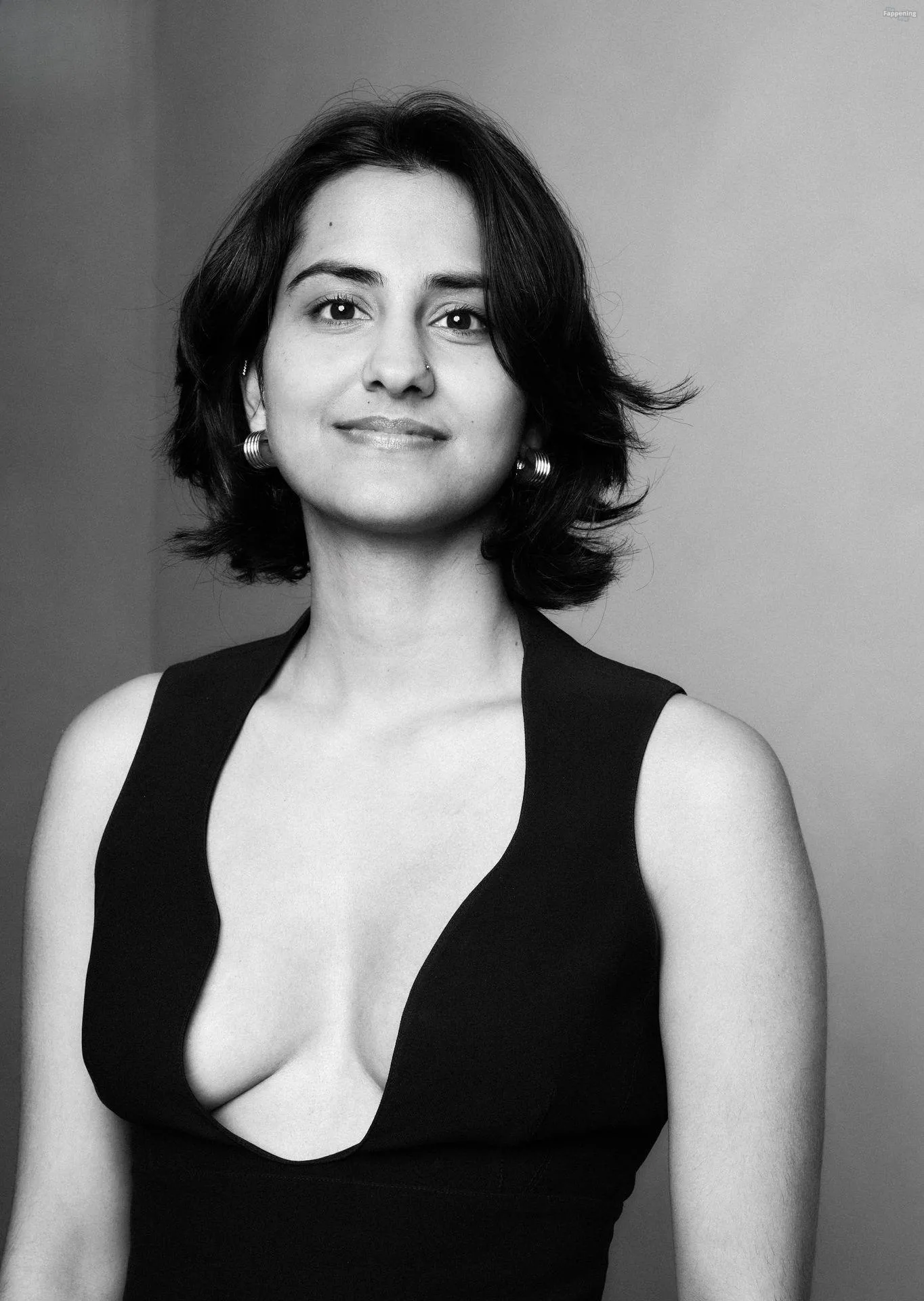Amrit Kaur Nude & Sexy Collection (12 Photos)