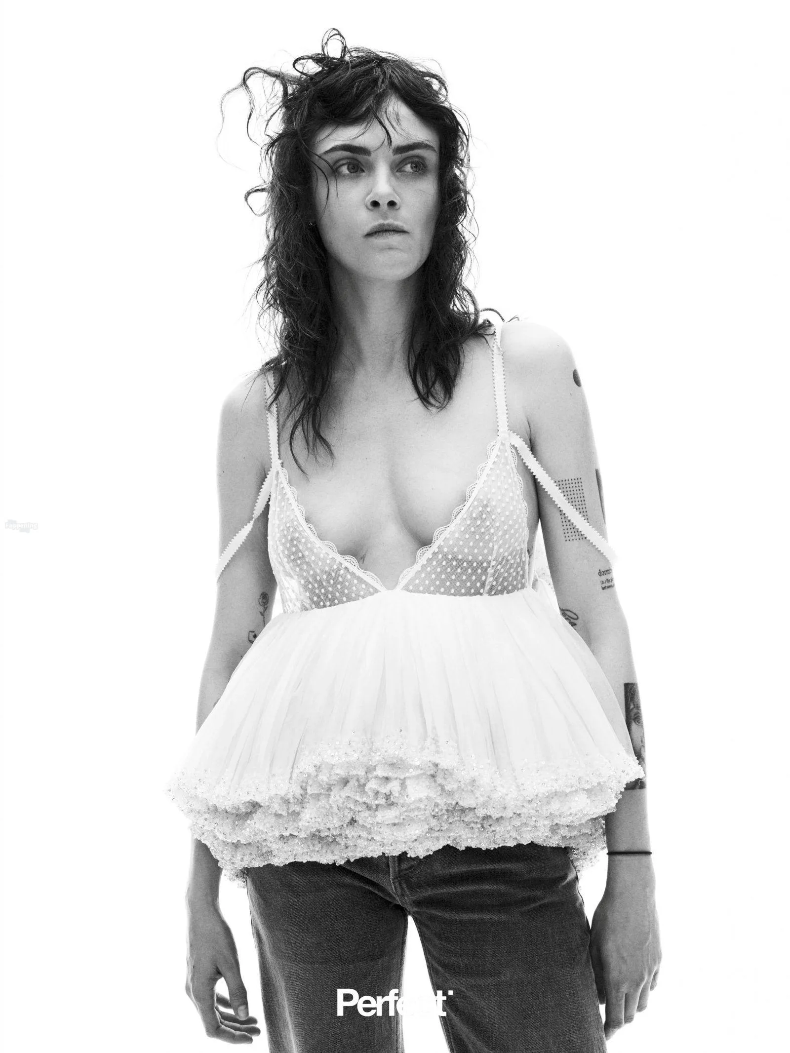 Cara Delevingne Nude & Sexy – Perfect Magazine (7 Photos)